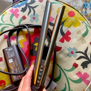 Authentic Dyson Air Strait Wet-to-Dry Hair Styler - Sleek & Damage-Free Styling